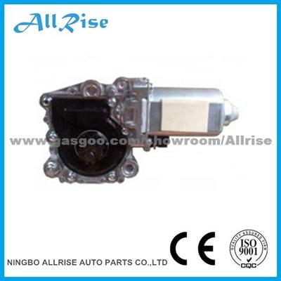 Volvo 3176550 RH Window Regulator Motor