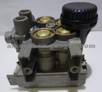 Benz Brake Valve 000 429 0824