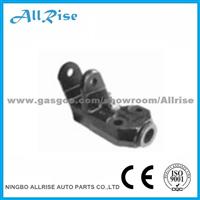 Volvo Truck 1075223 RH Bracket