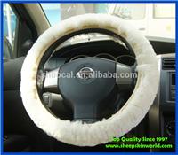 
Fantastic Sheepskin winter steering wheel cover
