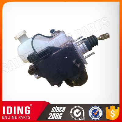 PAJERO Brake Master Cylinder OEM MR569728