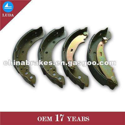 OE Quality Front Brake Shoe 58305-2SA30 For KIA