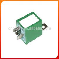 Small Size Auto Relay 12V 5P Flasher Relay for Peugeot
