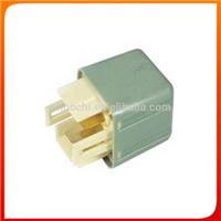 Auto Relay with Small Size Auto Relay 12V 5P oe 056700-8160
