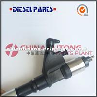 Diesel Injectors For Sale-Common Rail Diesel Fuel Injector 095000-6700