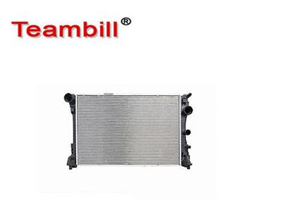 Auto spare parts radiator for Mercedes w204 w212 0995002703 / 099 500 27 03