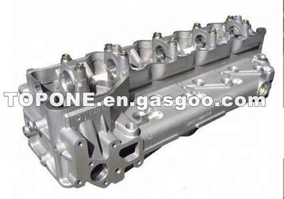 4M40 Cylinder Head 4M40T ME202620 Cylinder Head For Mitsubishi Pajero Shogun 2.8TD