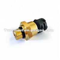 Truck Spare Parts Engine Oil Pressure Sensor OE 20428459/20528336/ 81588336/20829689/8158821