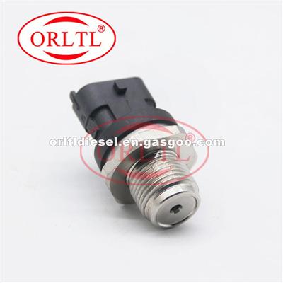 ORLTL Oil Pressure Sensor 55195077 32G6109100 Vehicle Crankshaft Position Sensor 0281002908