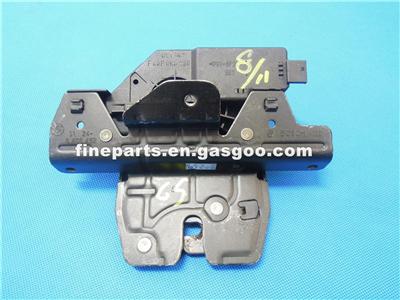 51248408492 ， BMW E53 X5 3.0i 4.4i 4.6is 2000-2004 Upper Hatch Lock Genuine