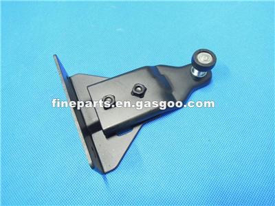 83980-4H000, H1 H-1 STAREX 07- DOOR UPPER ROLLER REAR RIGHT