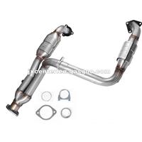 Catalytic Converter For 1999 - 2007 Chevy Suburban Yukon Silverado Escalade