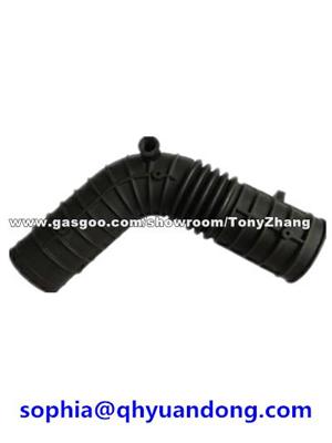 AIR INTAKE HOSE:13711727635