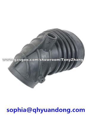 AIR INTAKE HOSE:13711734258