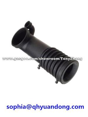 AIR INTAKE HOSE:13711747994