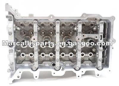 Hyundai / Kia CYLINDER HEAD 22100-2E001, 22110-2E002