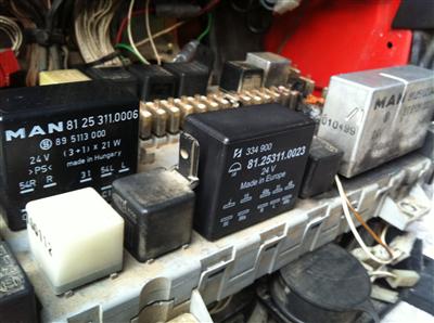 Buy Central Control Panel Assy 81. 25444. 6060