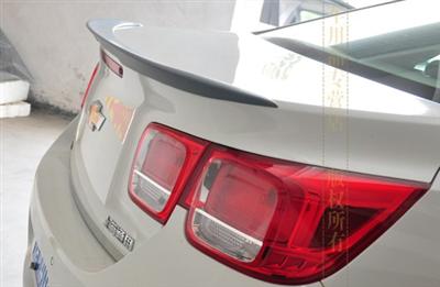 Chevrolet MALIBU Spoiler