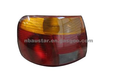 TAIL LIGHT Audi A4 1996 96 1997 97 Left