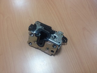 Buy Door Lock For Renault Logan