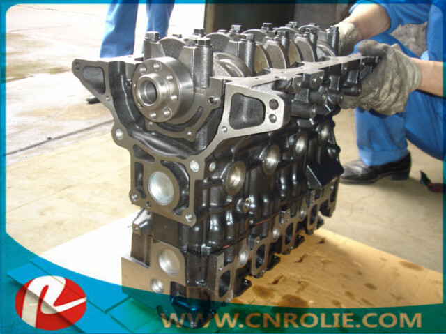 2L ENGINE -long block.jpg