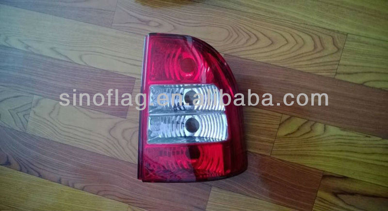 SF3HK08-002 FIAT STRADA 08-09 TAIL LAMP1