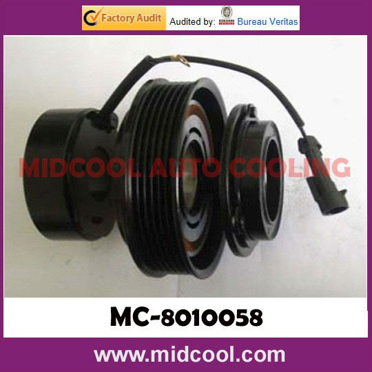 MC-8010058.jpg