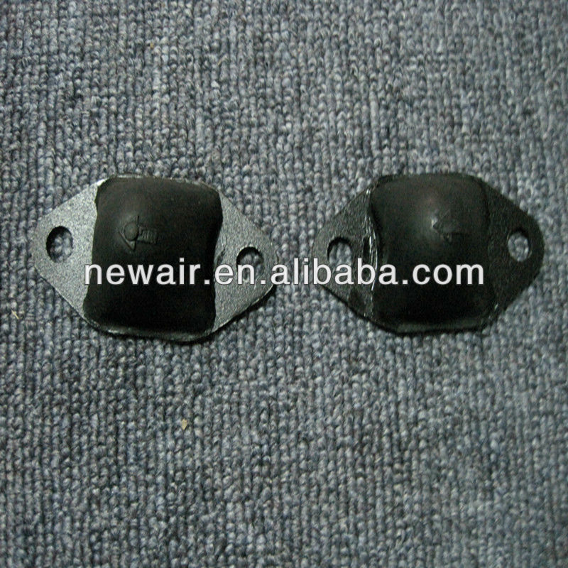 Mitsubishi Pajero Engine Mount MB672325 (3).jpg