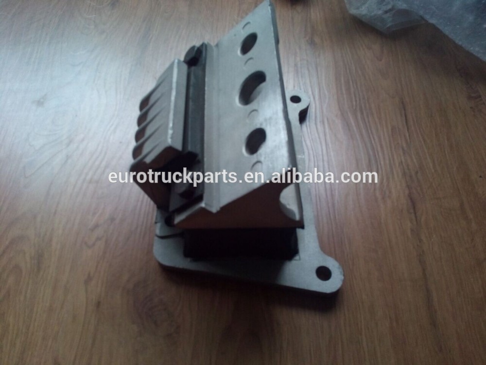 oem no 6202400017 6202400217 6202400117 6202400717 heavy duty european truck engine mounting parts mb truck rubber engine mounts.jpg