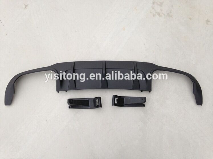 W204 rear diffuser 1.jpg