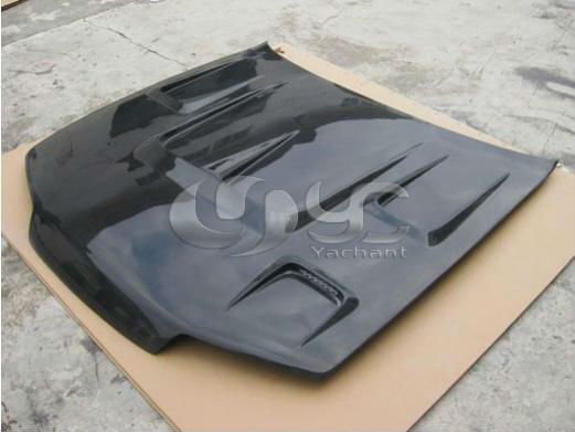 R32 GTS TT CARBON HOOD.jpg