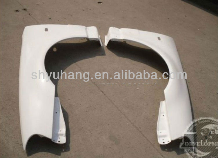 r34 OEM FENDER.jpg