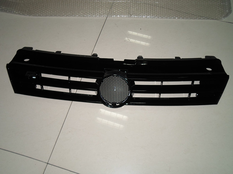 POLO r front grille_.jpg