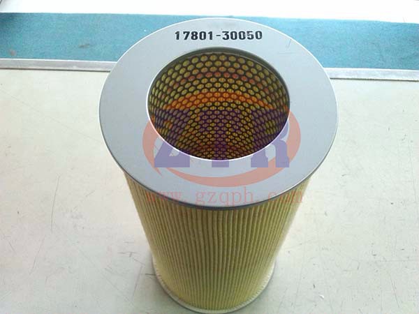 17801-30050 Hiace 2KD.jpg