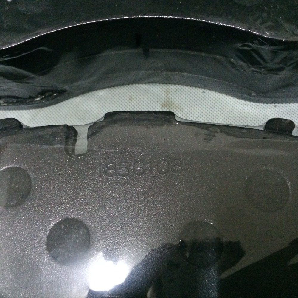 scania auto truck parts brake pads oem1856108.JPG