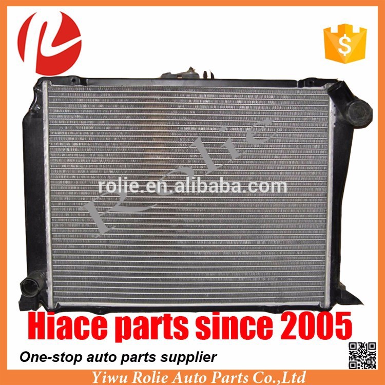Toyota hiace comuter 1998-2002 2L 3L 5L auto heating radiator aluminum plastic MT 48MM 16400-5B740 16400-5B741 (3).jpg