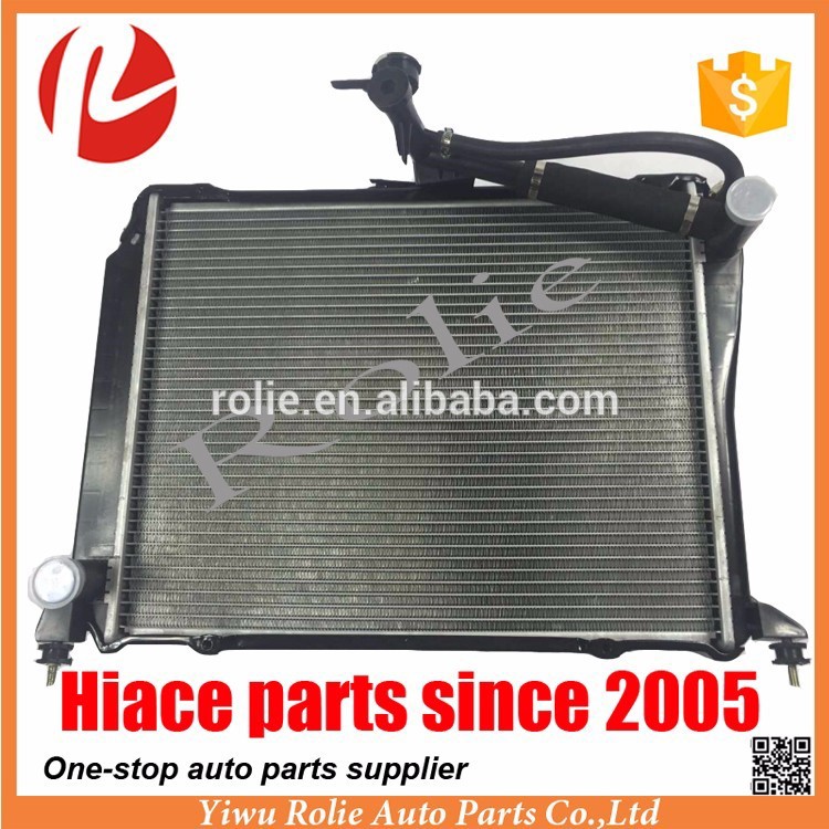 Toyota hiace comuter 1980 1RZ 2RZ 16400-75350 cooling auto radiator water tank connections (2).jpg