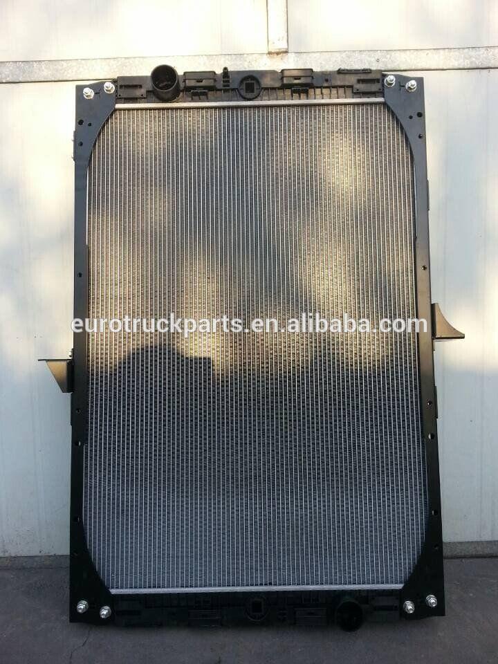 OEM 1617340 1326966 Heavy Duty European Tractor Cooling System DAF XF95 Truck Aluminum Radiator.jpg