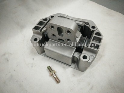 1921972 1782203 1469287 best quality truck aluminum engine mounting for scania 114 124 144.jpg