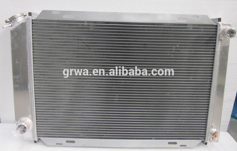 radiator for FORD MUSTANG 79-93.jpg