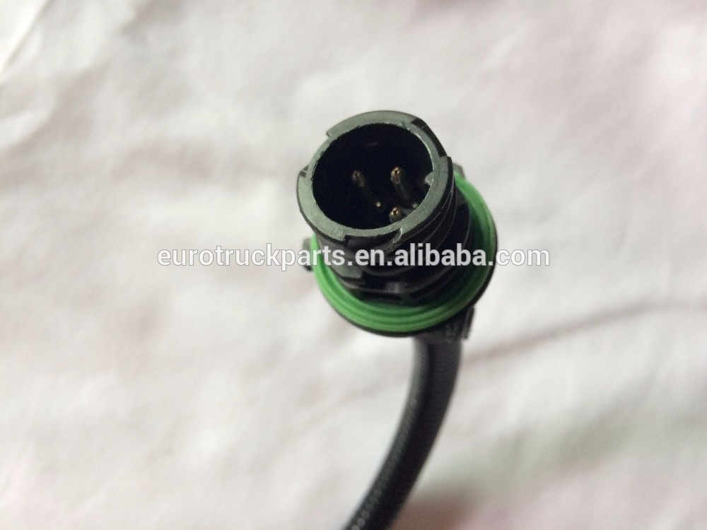 Eeuropean heavy truck spare parts high quality oil pressure sensor oem 11170071 for volvo (4).JPG