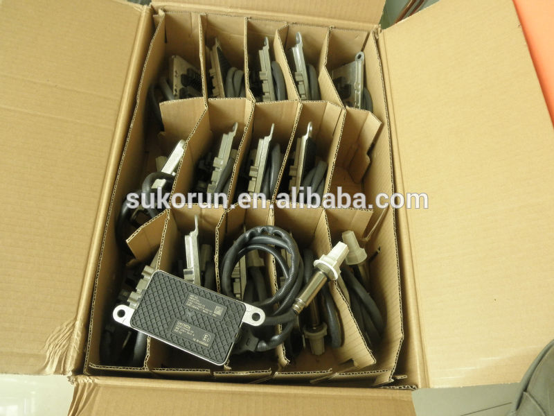 Cummins engine nox sensor 5WK9 6775A 2894940