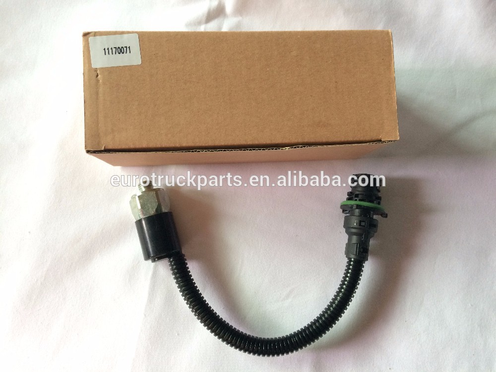 Eeuropean heavy truck spare parts high quality oil pressure sensor oem 11170071 for volvo (2).JPG