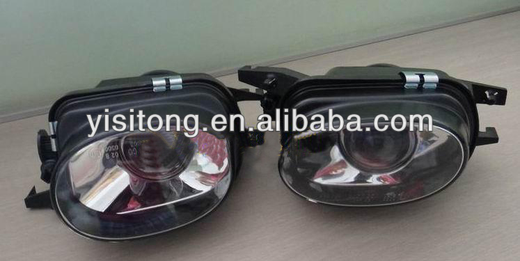 W203 fog lamp 1.jpg