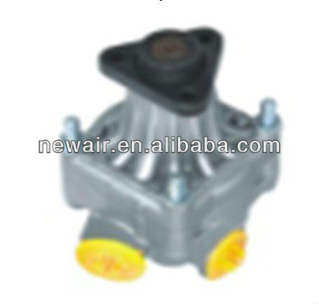 90 COUPE QUATTR04 CILINDROS POWER STEERING PUMP 026145155B.jpg